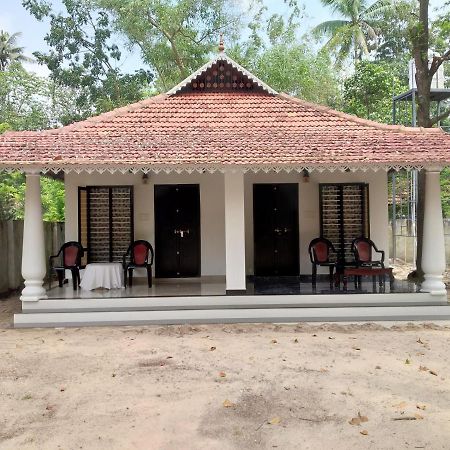 Marari Secret Beach Yoga Homestay มาราริคุลาม ภายนอก รูปภาพ